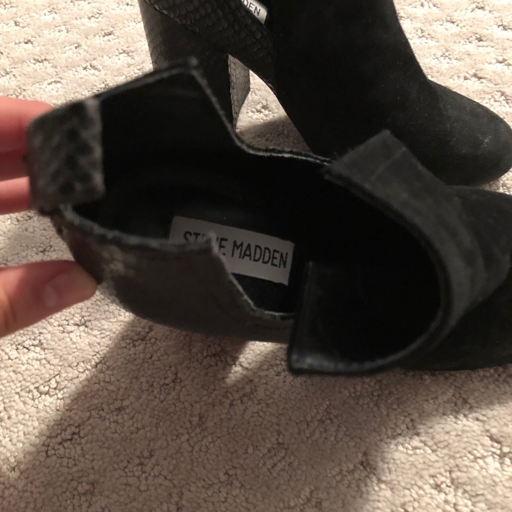 Steve Madden Booties Only Worn Once - image 2